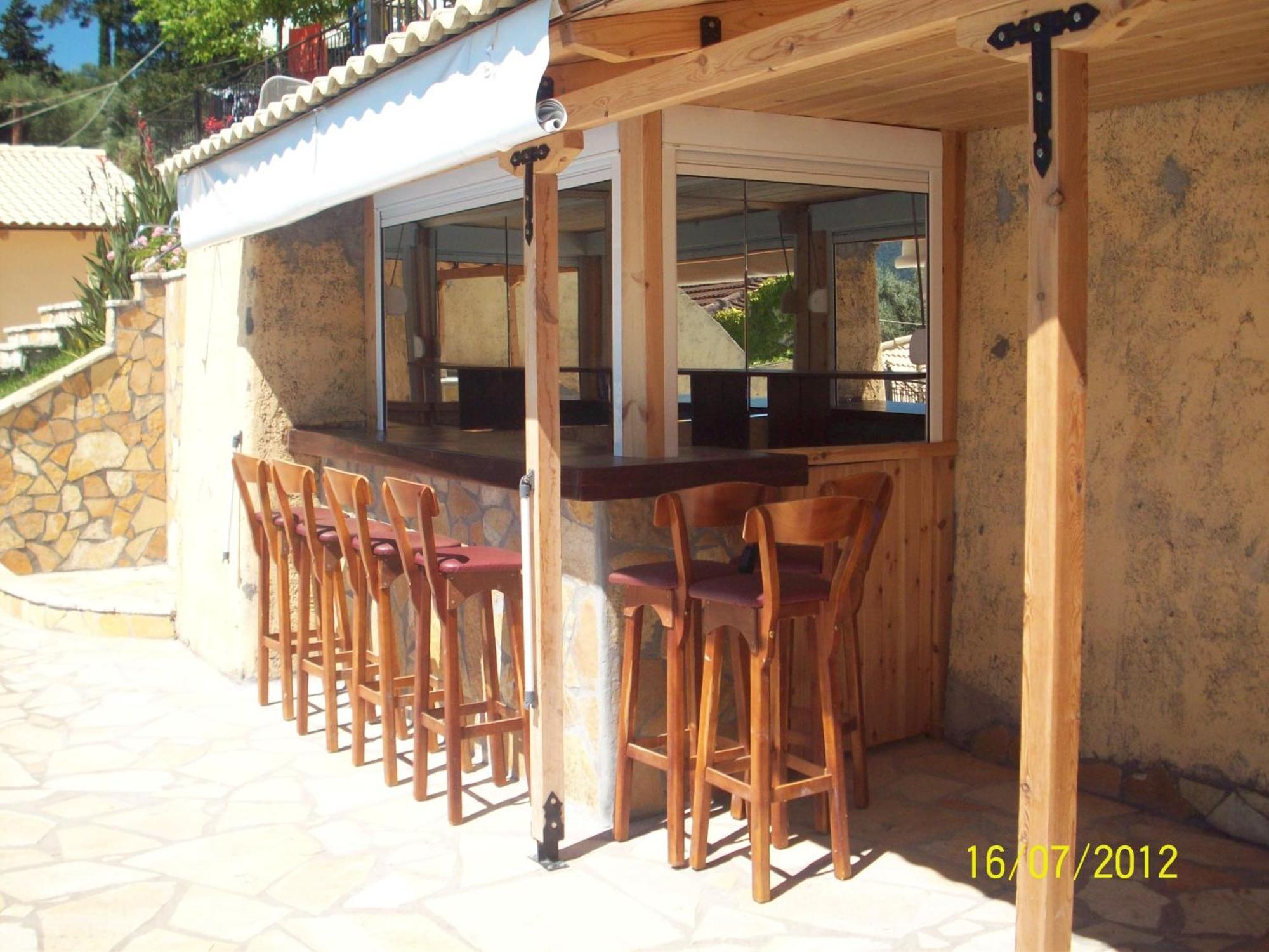 YénionArmonia Nakas公寓式酒店 外观 照片